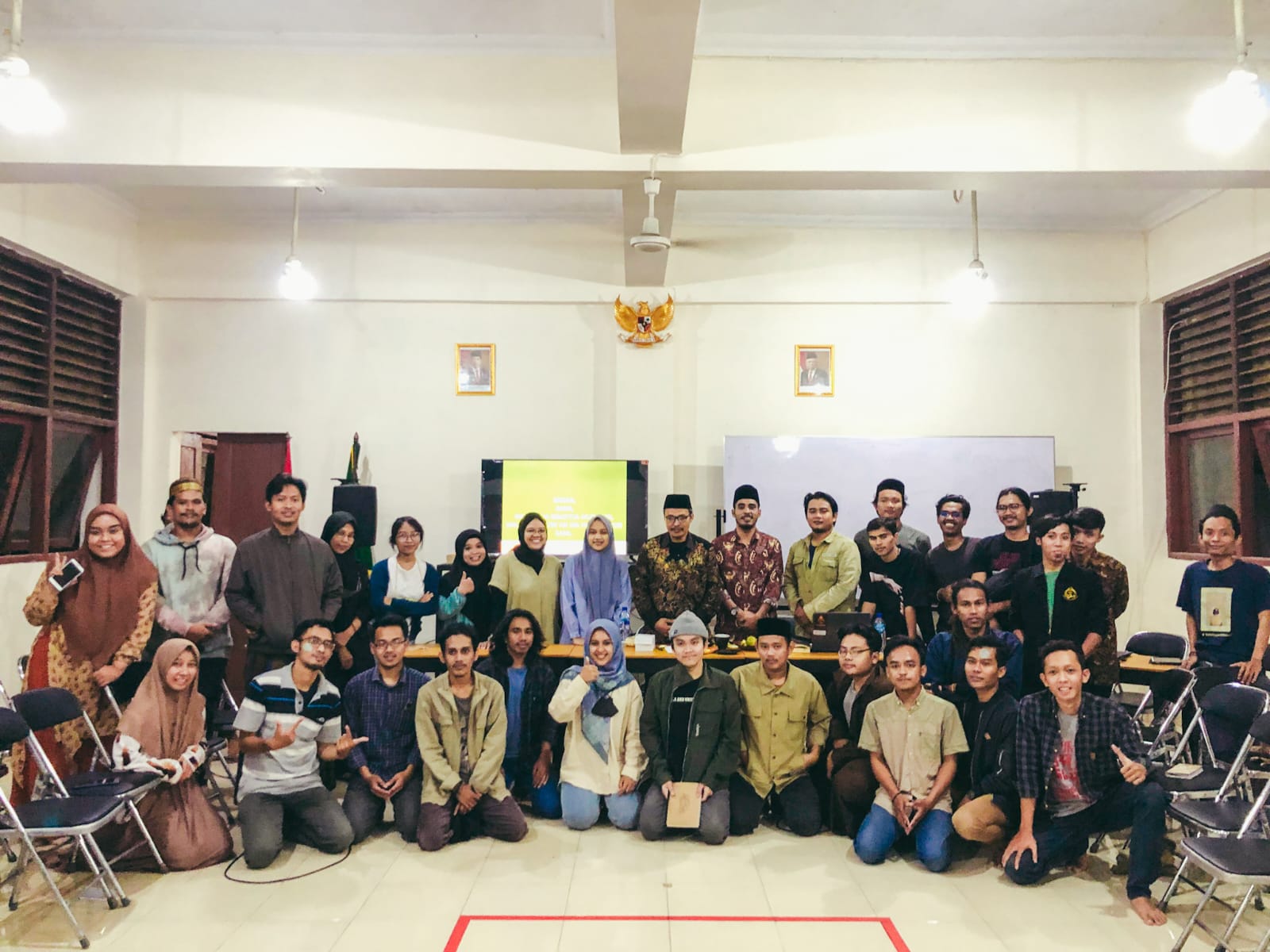Institut Akhir Pekan: Spiritualitas Politik Nusantara dan Menakar Kapasitas Diri